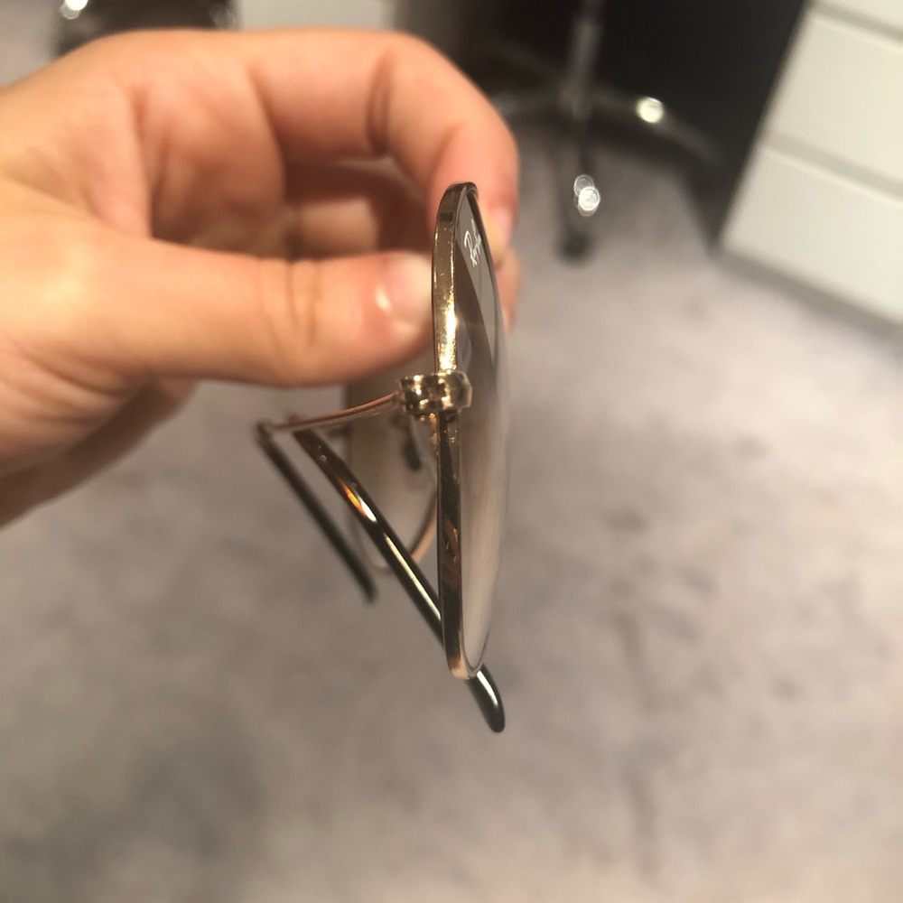 Authentic Ray-Ban Sunglasses - Picture 5 of 8